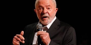 O Legado de Lula: Transformações e Programas Sociais no Brasil