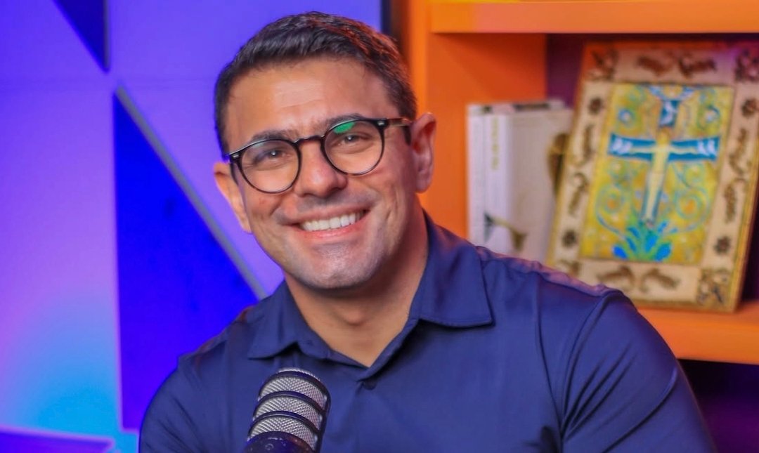 Simon Ráfaga transforma fé, família e empreendedorismo em inspiração para milhões nas redes sociais