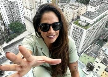 Fê Mendonça une autenticidade, impacto social e comunicação sem filtros para inspirar milhares de mulheres