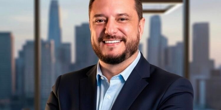 Marcelo Arado fortalece atuação no branding e no empreendedorismo com foco em desenvolvimento de marcas