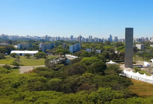 Feira de profissões da USP acontece em setembro; saiba como participar