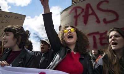Pelo menos 164 detidos em protestos estudantis em véspera da greve em FrançaCréditos:Foto EPA