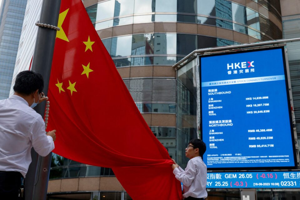 China solicita à UE mais abertura comercial e defende veículos elétricos