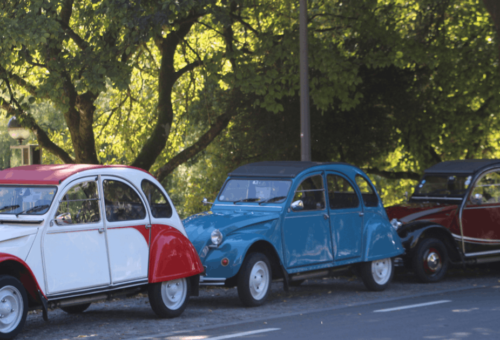 Citroën 2CV reúnem-se em Arcos de Valdevez para passeio de clássicos
