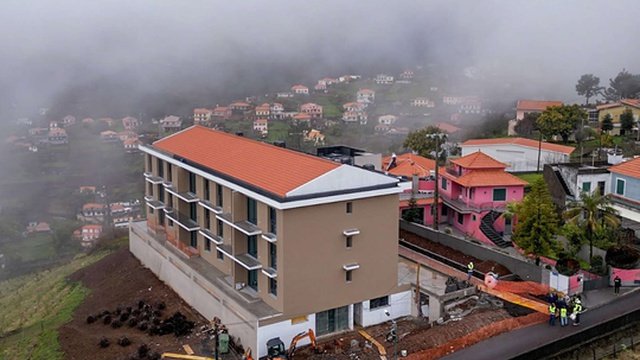 Governo Regional entrega 15 habitações a custos controlados