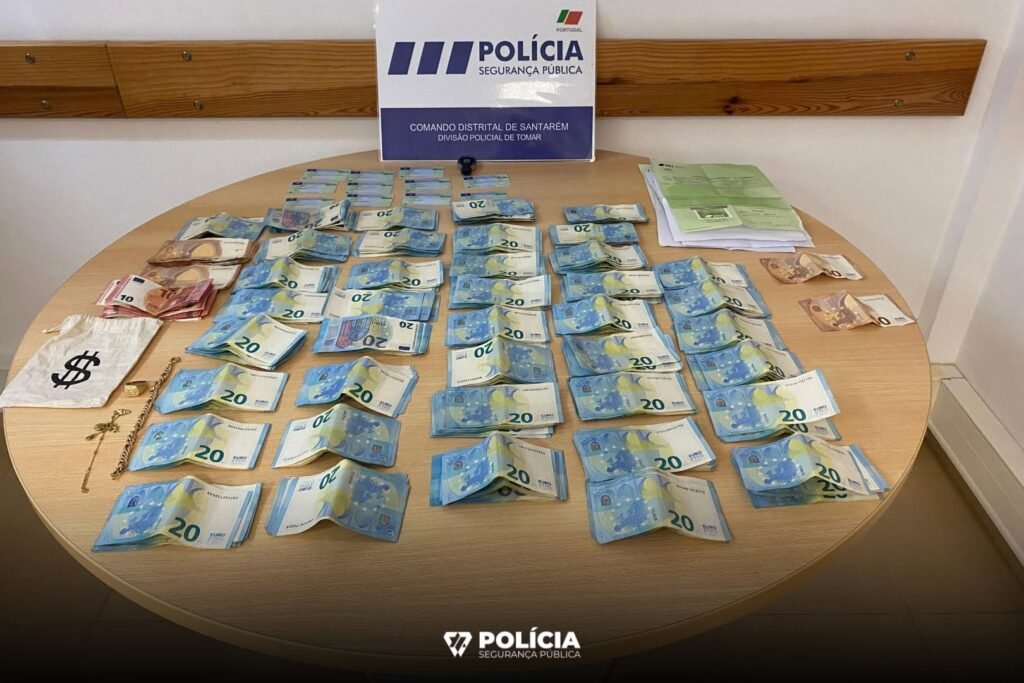 Mercedes furtado em Ponte de Lima recuperado 7 meses depois a 300 quilómetros de distância