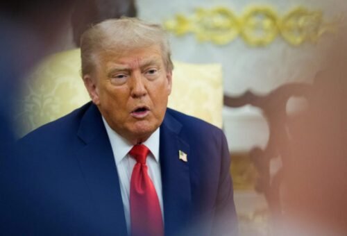 Trump responsabiliza democratas por tentativa de assassinato em 2024