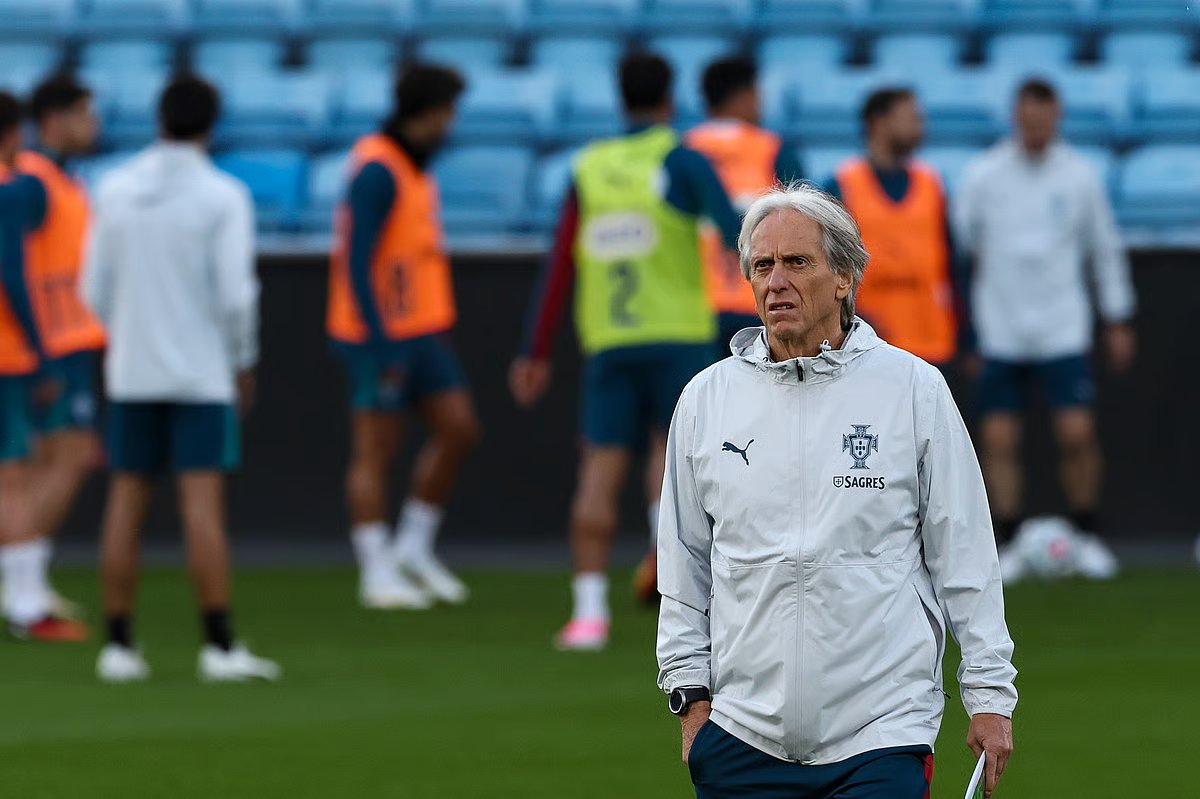 Jorge Jesus promete Portugal ofensivo em Oslo e admite dúvida sobre Bruno FernandesCréditos:PAULO NOVAIS