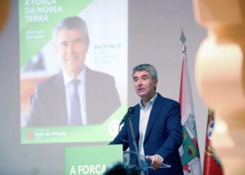 Carneiro diz que não será pelo PS que haverá “crise política” em Portugal