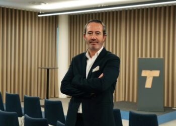 Português João Brígido vai liderar a maior fábrica do mundo da dona da Tabaqueira