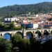 'atelier’ ao ar livre junta artistas para pintar ponte da barca