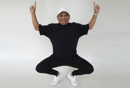 Influencer e humorista Assis Incubado chega para turnê em São Paulo