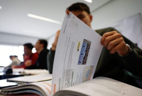 Alunos de Lisboa garantem vagas após reunião com diretores de escolas