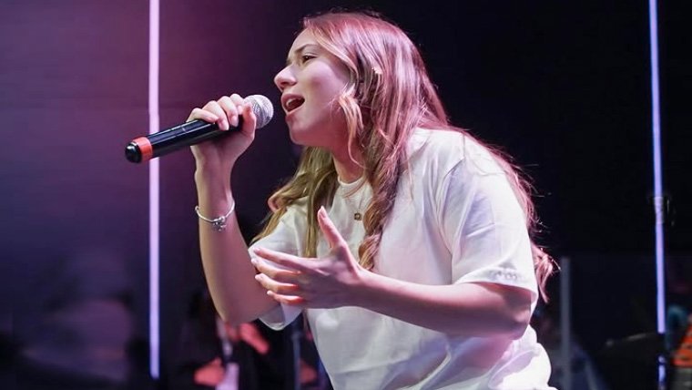 Beatriz Cristina integram o casting da Aguiar MultiMusic investimentos em novos talentos