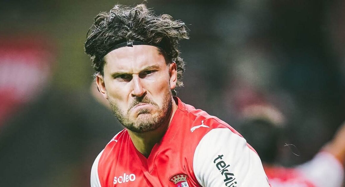 SC Braga conquista vitória suada contra o Estoril Praia