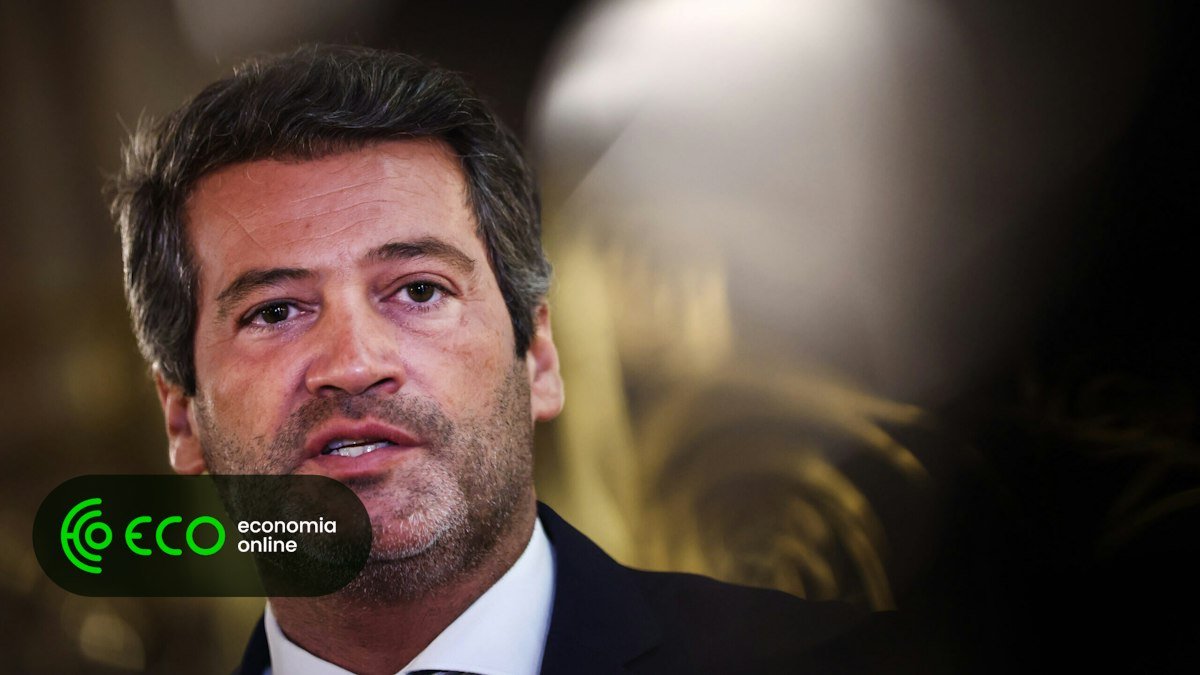 Chega solicita presença do ministro das Finanças na Assembleia da República