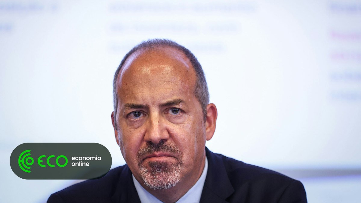 Inflação na zona euro enfrenta riscos com aumento do gás e inteligência artificial