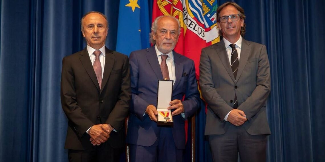 Barcelos homenageia ex-autarca fernando reis pelo "contributo decisivo para a transformação" da cidade
