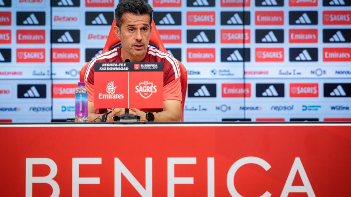 Marco Silva comenta favoritismo e FC Porto antes do clássico