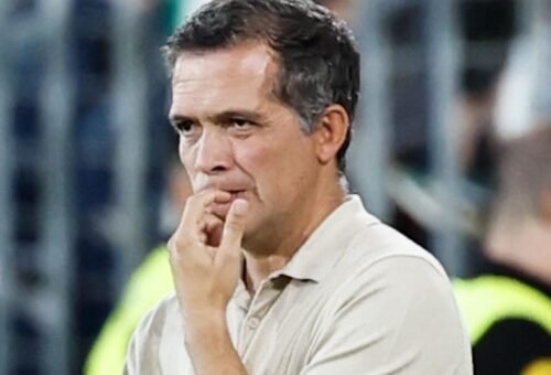 Luís Castro enfrenta nova derrota no comando do Levante na Liga espanhola