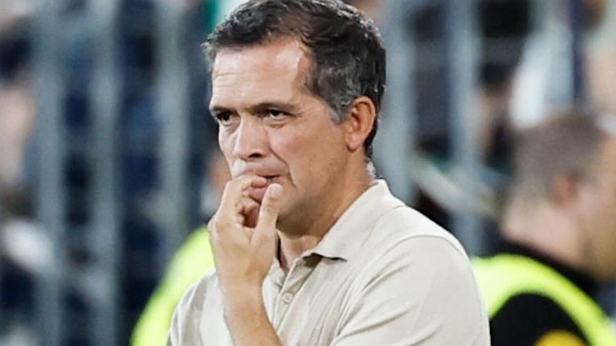 Luís Castro enfrenta nova derrota no comando do Levante na Liga espanhola