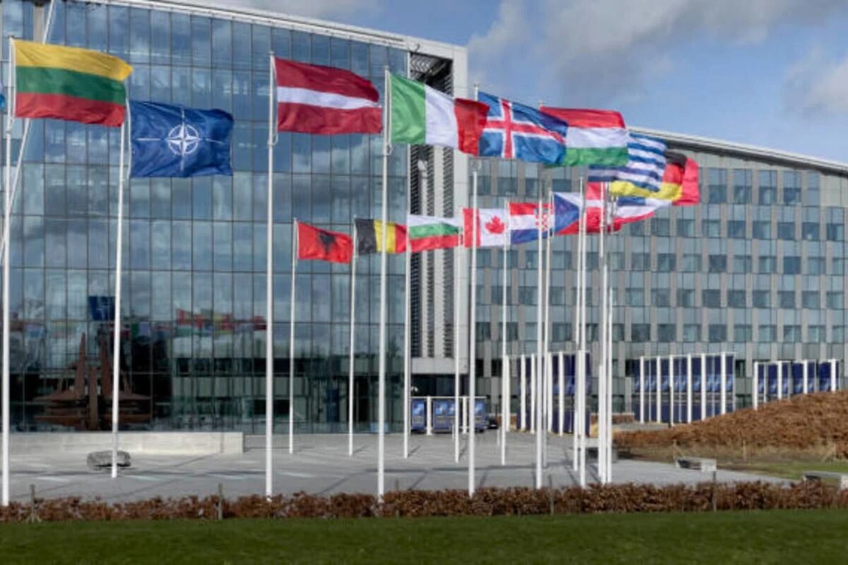 Espionagem internacional: Oficial espanhol e mulher britânica em alerta na NATO