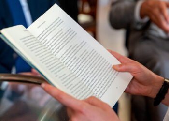 Programa cheque-livro ultrapassa 52 mil vouchers e mais de 85% foram usados