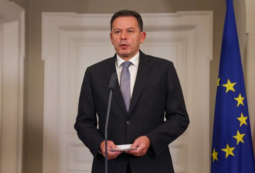 Governo reduz taxas do IRS entre 0,3 e 0,5 pontos percentuais até o 6.º escalão