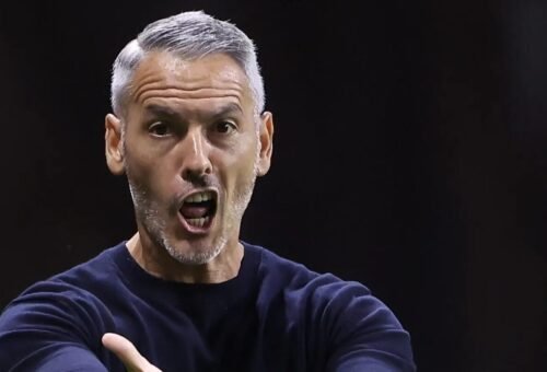 Carlos Vicens se destaca entre os 10 treinadores com mais vitórias no SP. Braga