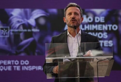 Reitor da UMinho dá boas-vindas a 2.800 novos alunos com mensagem de apoio