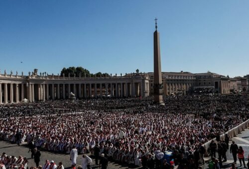 Conflito histórico sobre a Virgem de Los Ángeles envolve Igreja e Opus Dei