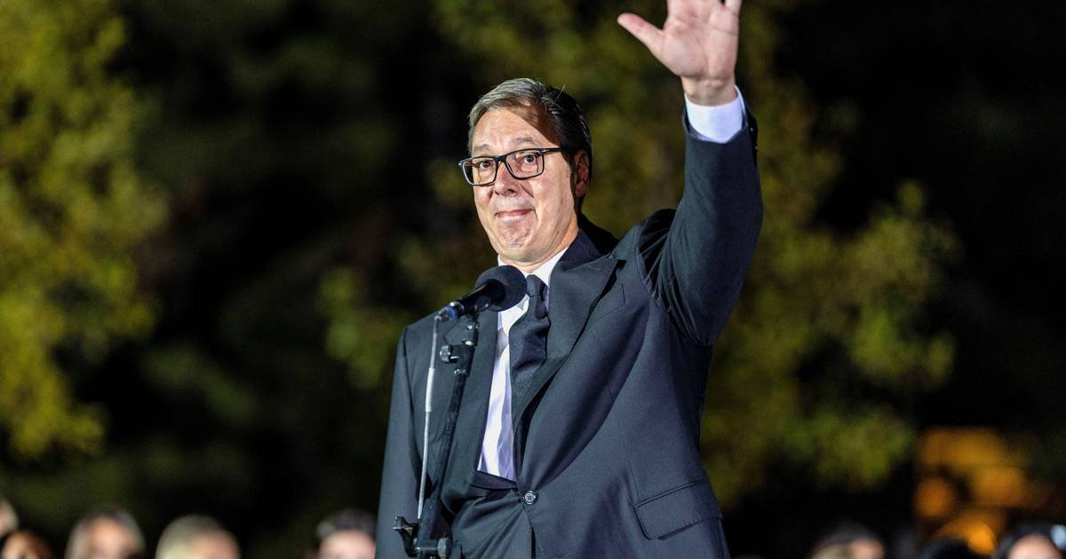 Presidente sérvio demite-se para concorrer a primeiro-ministroCréditos:Djordje Kojadinovic/REUTERS