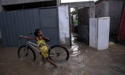 Cheias ou seca extrema: efeitos do El Niño na América Latina atingem 25,8 milhões de criançasCréditos:Bruna Prado/AP