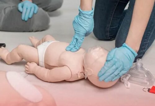 Formação gratuita em Suporte Básico de Vida Pediátrico em Barcelos e Esposende