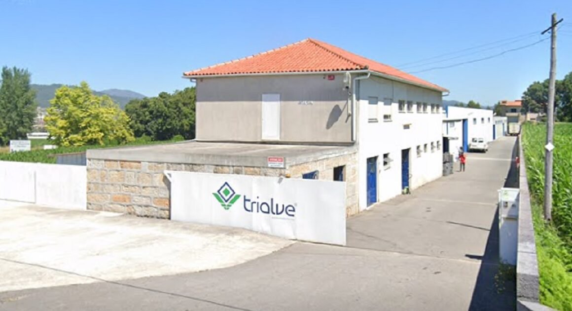 Fábrica de peúgas em Barcelos será leiloada por 845 mil euros