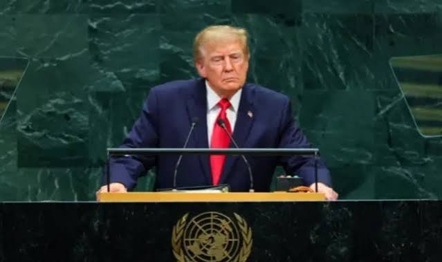 “Quanto mais fraco fica, mais perigoso se torna”: Trump intensifica ataques à medida que perde influência