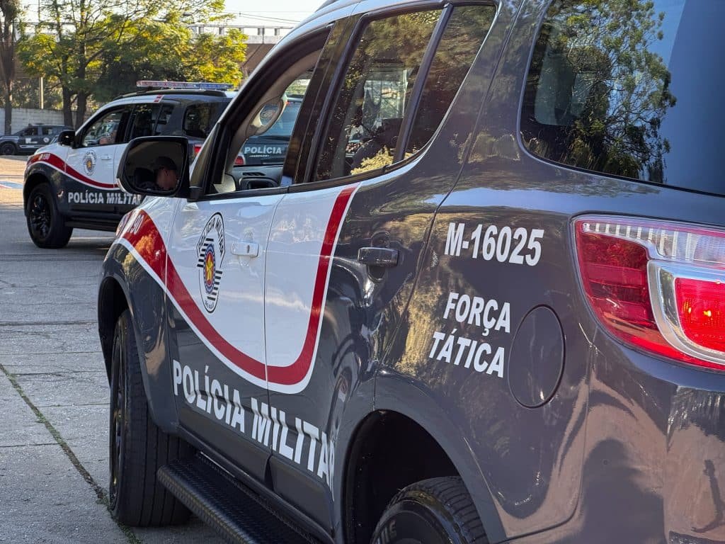 Polícia