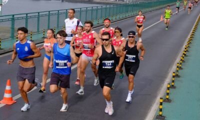 Eis as melhores fotos da corrida da ponte em viana do castelo
