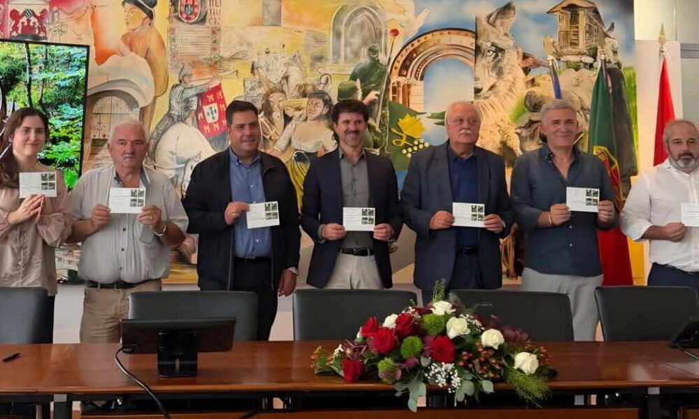 Melgaço: o marco n. º1 de portugal já tem selo, postal e carimbo dos ctt