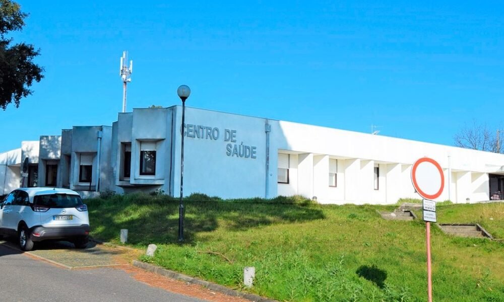 Direito de resposta - "monção multa em 100 mil euros empreiteiro por não avançar com obra de 2,5 milhões"