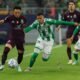 FC Porto permite reviravolta do Betis e soma segunda derrota na Liga dos CampeõesCréditos:EPA/Julio Munoz