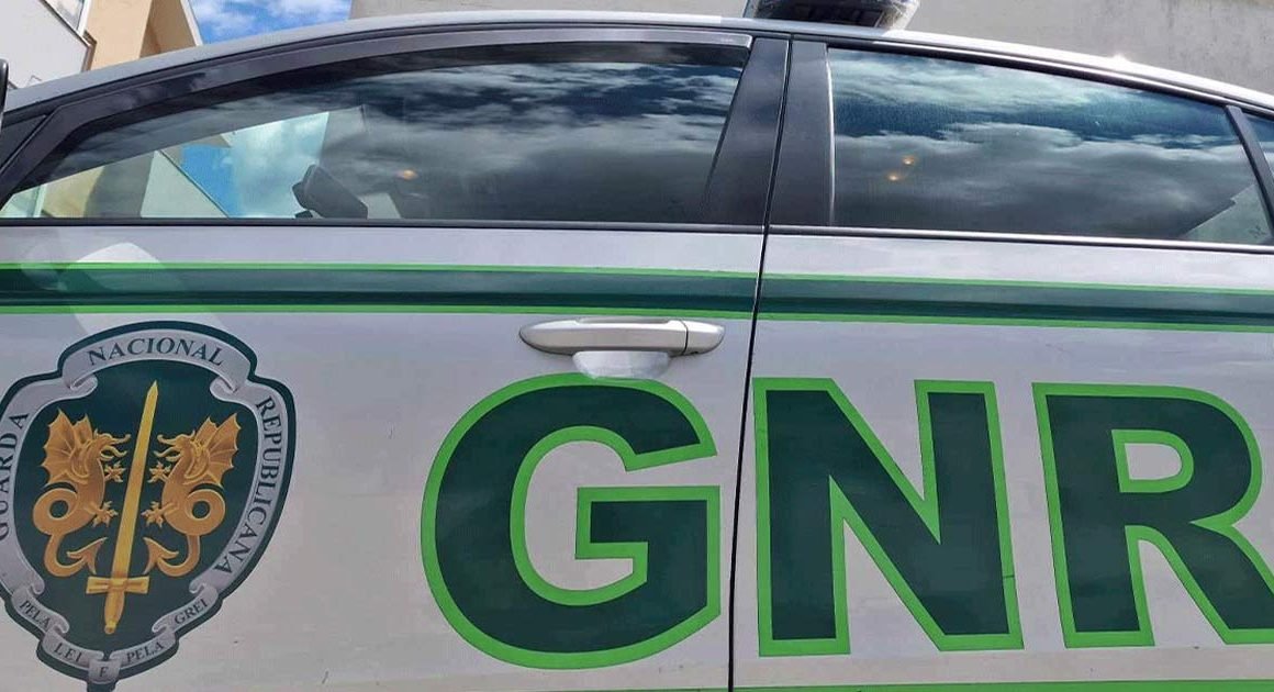Póvoa de lanhoso: homem dispara contra a mulher e acerta na perna de filho de três anos