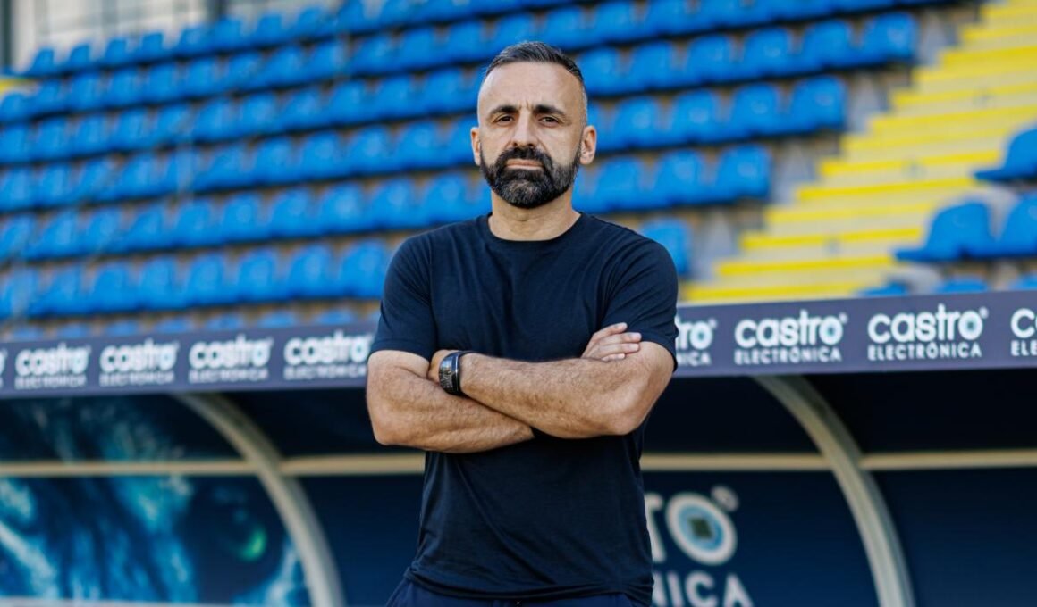 Vítor severino é o novo treinador do arouca