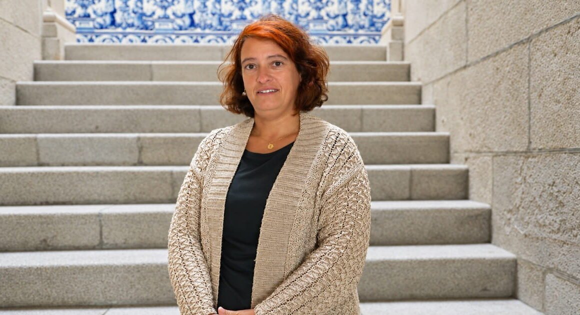 Viana: aos 49 anos, ana lúcia voltou a estudar e agora é caloira juntamente com a filha