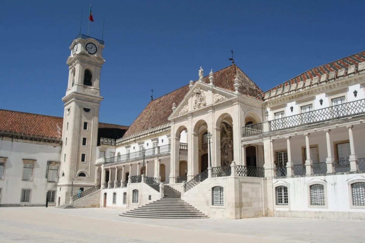 Estamos a usar IA para pensar melhor ou para deixar de pensar? Universidade de Coimbra traça uma “linha vermelha”