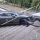 Jaguar despista-se e vai pelo escadório do bom jesus abaixo contra muro
