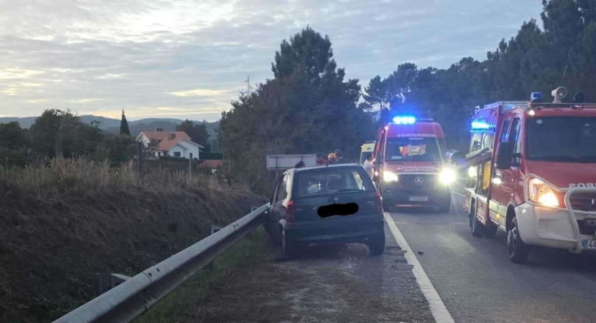 Colisão entre três carros faz quatro feridos em monção