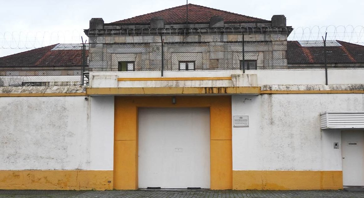 Braga: recluso apanhado várias vezes com droga e esteroides anabolizantes na cadeia