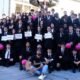 Estudantes distribuem "esperança" na luta contra o cancro da mama em viana do castelo