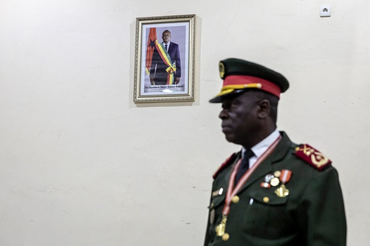 Junta militar proíbe o regresso de Sissoco Embaló ao paísCréditos:AFP via Getty Images